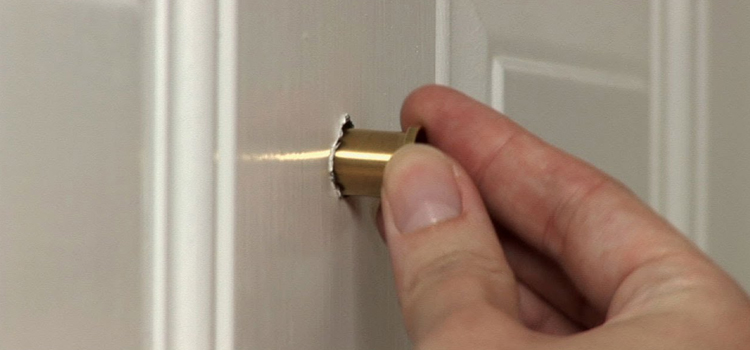 peephole door repair in Auburn